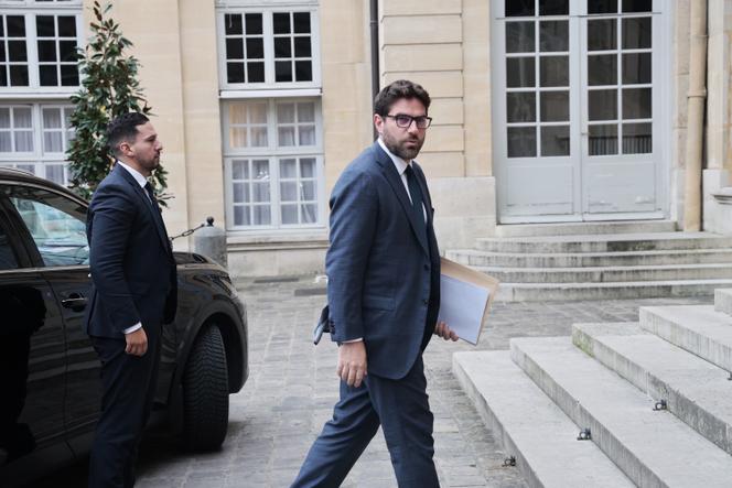 Vincent Jeanbrun, nouveau ministre de la ville et du logement, arrive à Matignon, à Paris, le 13 octobre 2025.
