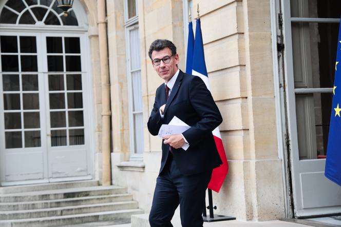 Philippe Baptiste, ministre de l’enseignement supérieur, à Matignon, à Paris, le 13 octobre 2025.