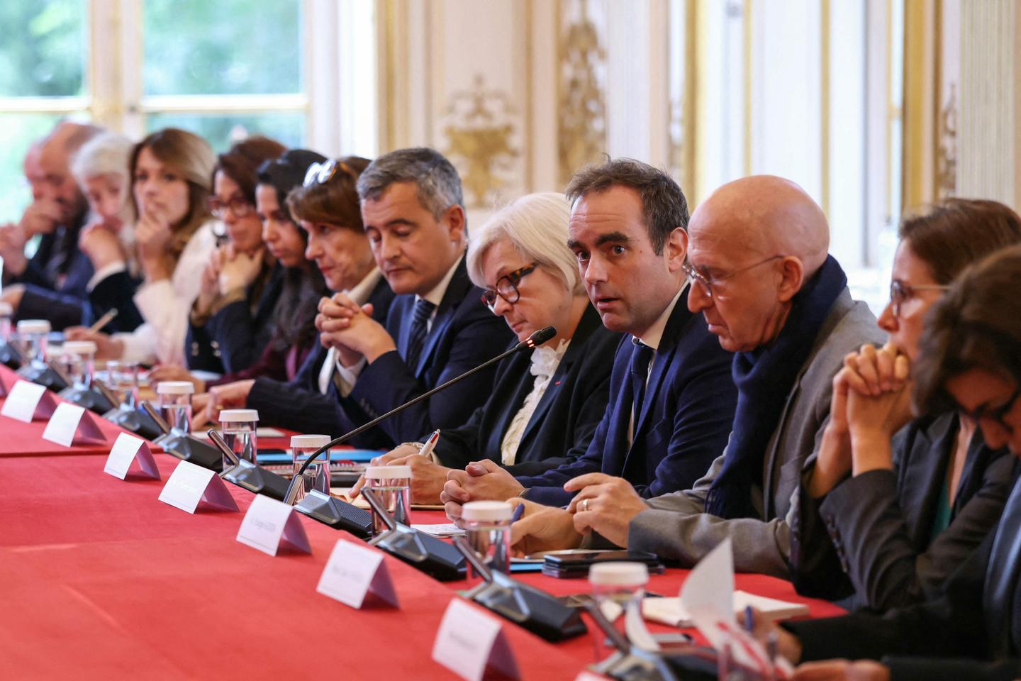 Ce que révèlent les déclarations de patrimoine du gouvernement Lecornu : Papin, le plus fortuné, Farandou, les plus hauts revenus, Darmanin, le plus modeste