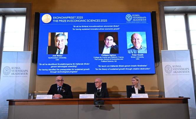 Lors de l’annonce du lauréat du prix Nobel d’économie 2025, à l’Académie royale des sciences de Suède, à Stockholm, le 13 octobre 2025. 
