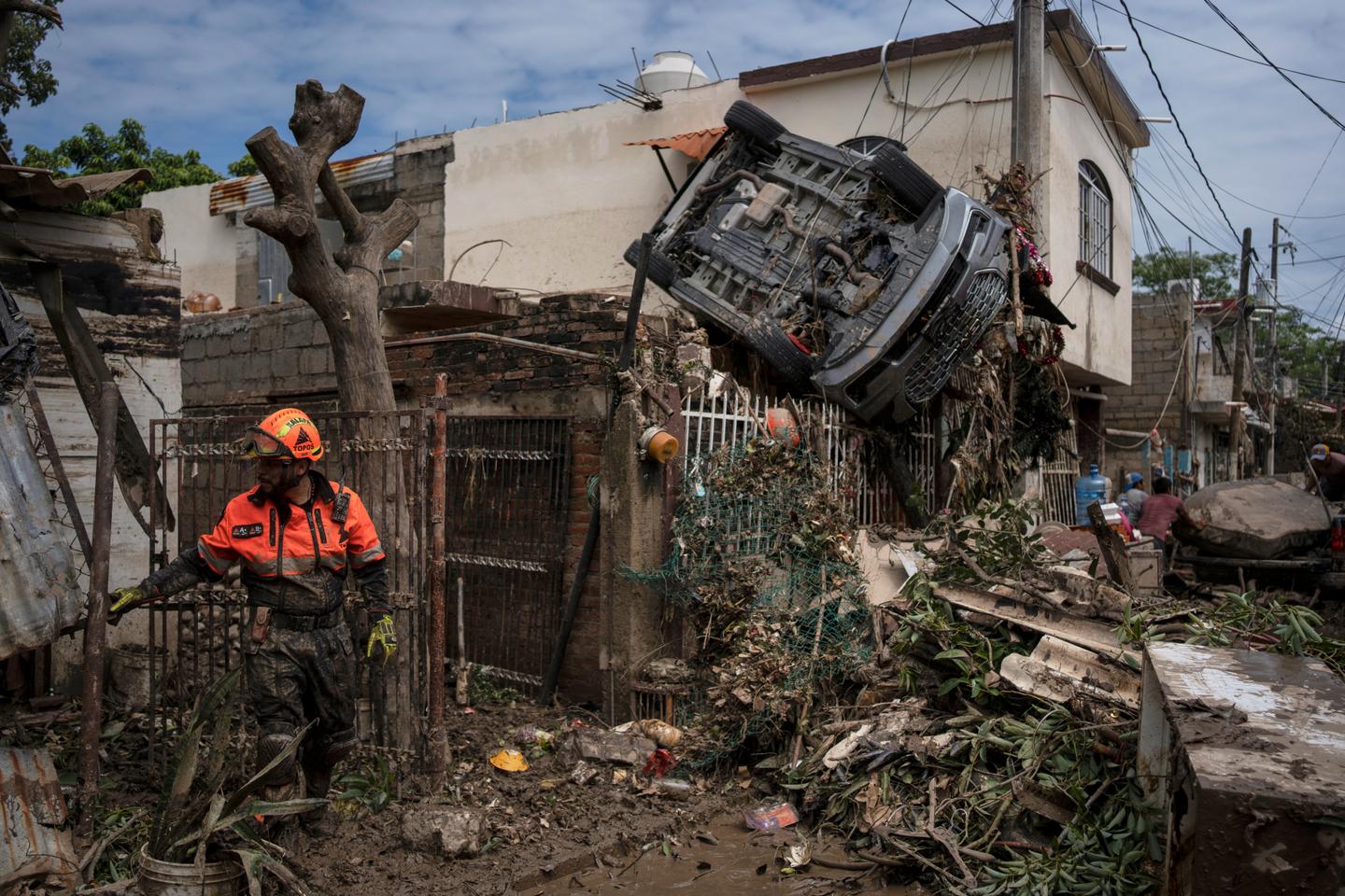 Mexique : les images des inondations meurtrières dans le pays