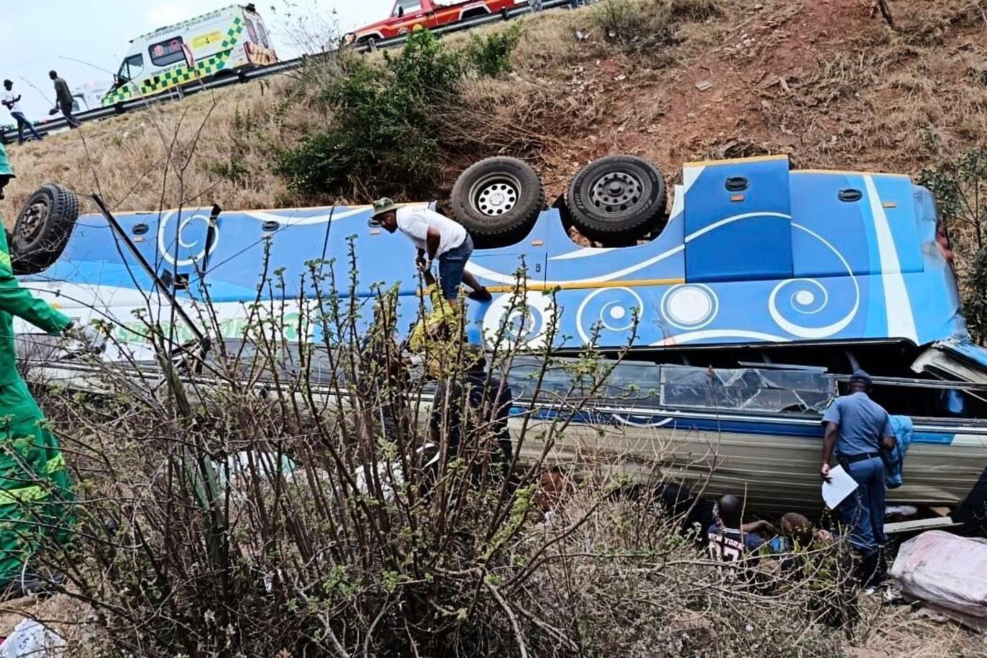 En Afrique du Sud, un accident de bus fait au moins 42 morts