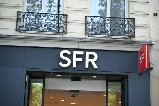 Une agence de l’opérateur de télécommunications français SFR à Paris, le 16 juin 2025.