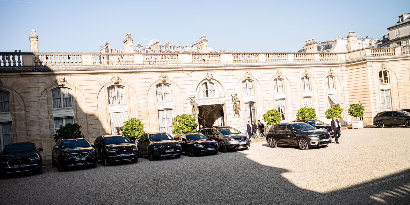 EN DIRECT, gouvernement Lecornu : le premier conseil des ministres est terminé, Gérald Darmanin se met en retrait de Renaissance
