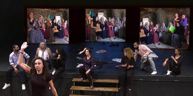 « Une assemblée de femmes » au Théâtre du Soleil, la lutte de Palestiniennes pour être vues telles qu’elles sont sur scène et dans la vie