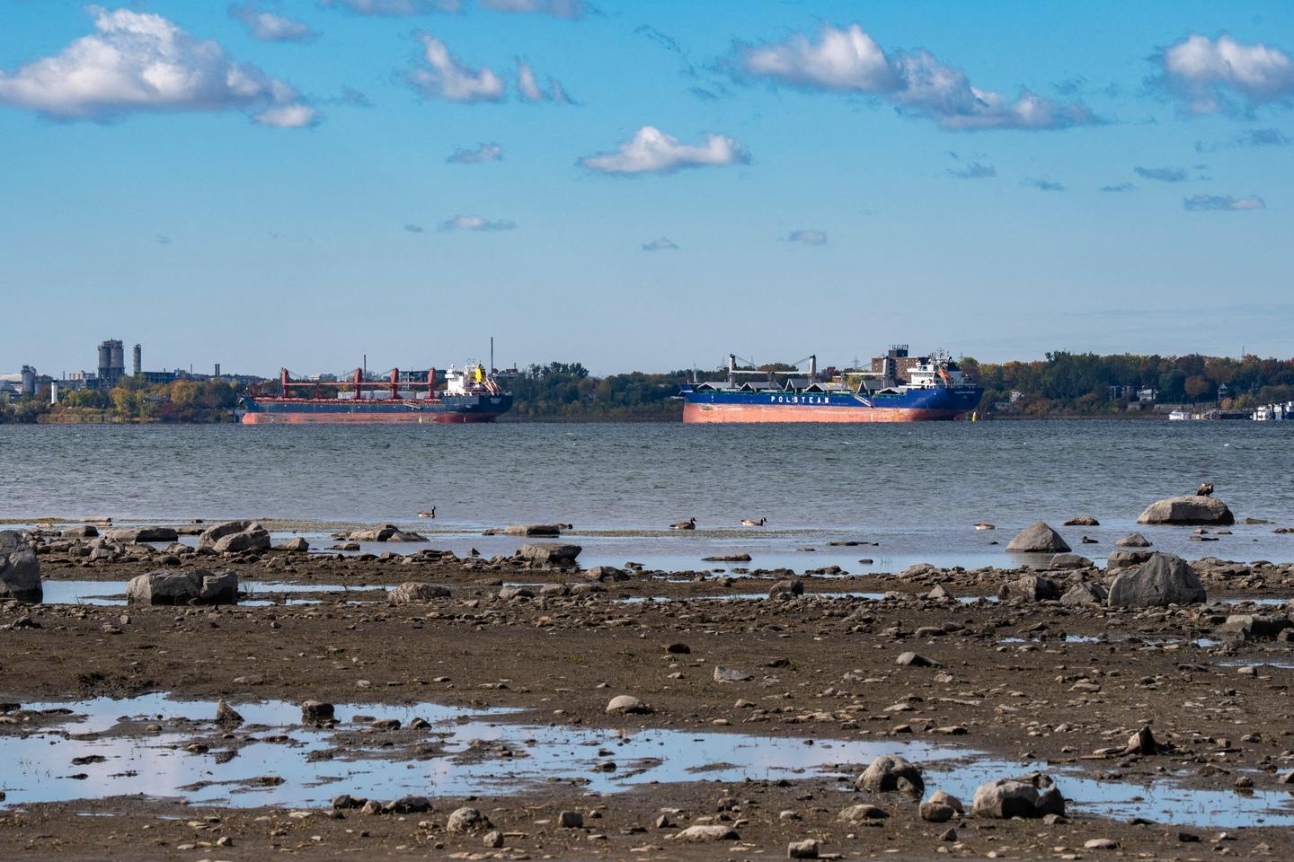 Au Québec, le fleuve Saint-Laurent au plus bas en raison de la sécheresse