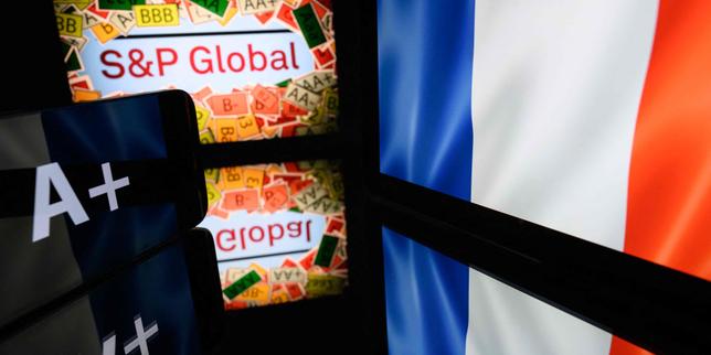 Quelle est la note de la dette française chez Moody’s, Fitch et S&P, et comment a-t-elle évolué ?