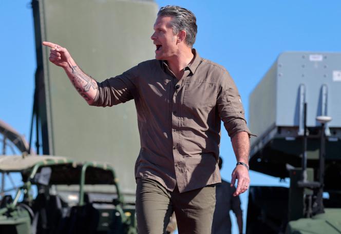 Le secrétaire à la défense américain, Pete Hegseth, à Oceanside, en Californie, le 18 octobre 2025. 