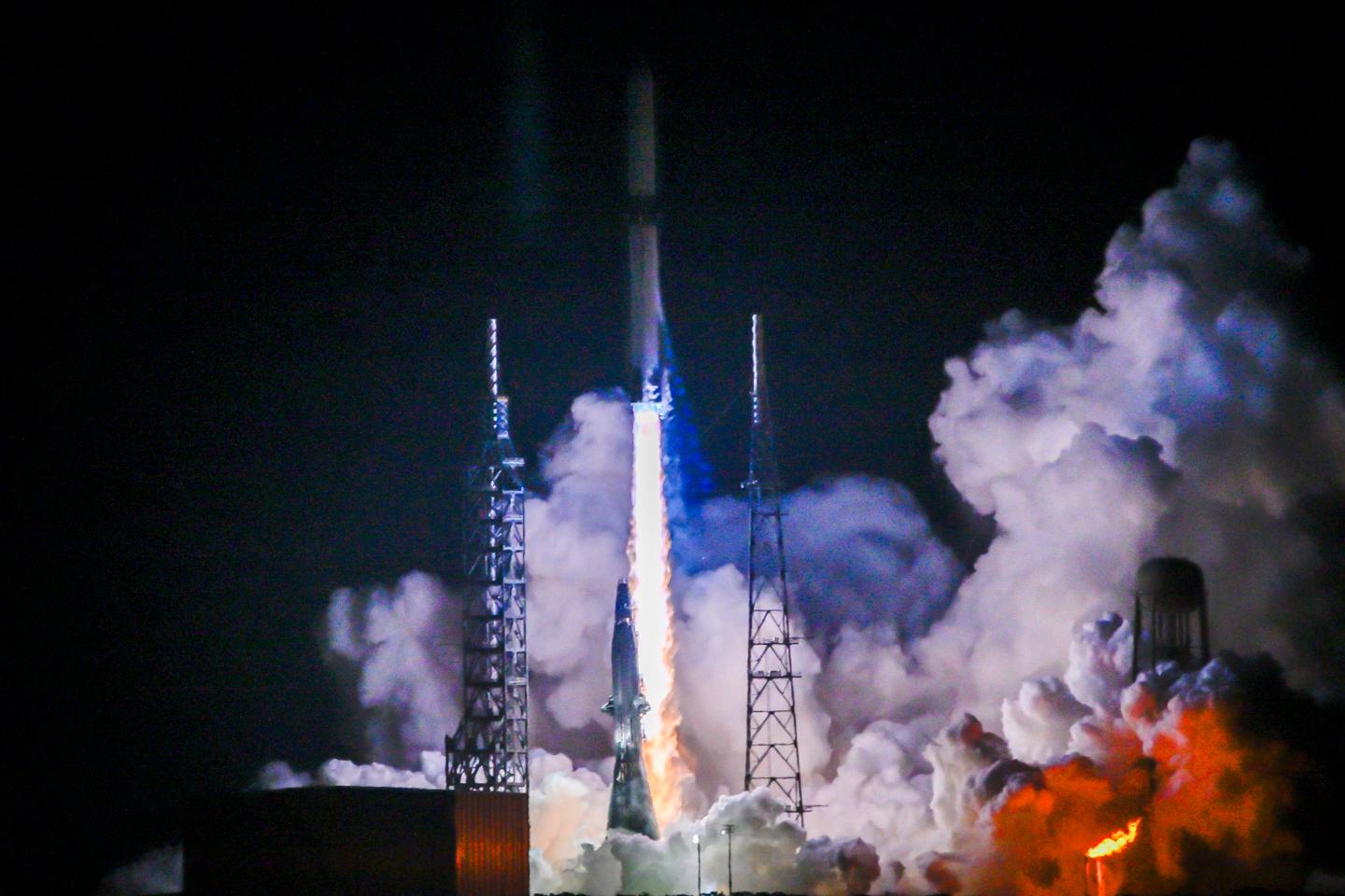 La NASA dÃ©plore le retard de SpaceX pour la reconquÃªte de la Lune et envisage un plan B avec...