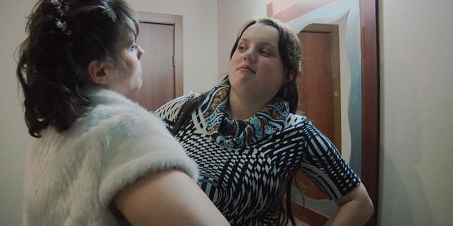 Dans « Une vie ordinaire », Alexander Kuznetsov filme deux jeunes femmes dans la Russie de Poutine