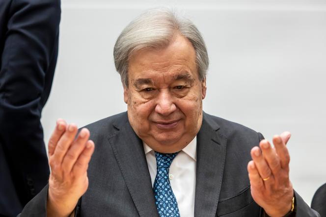 Le secrétaire général des Nations Unies, Antonio Guterres, à Genève, le 22 octobre 2025.

U.N. Secretary-General Antonio Guterres gestures before his speech during the World Meteorological Organization Extraordinary Congress at the headquarters of the World Meteorological Organization (WMO), in Geneva, Switzerland, Wednesday, Oct. 22, 2025. (Salvatore Di Nolfi/Keystone via AP)