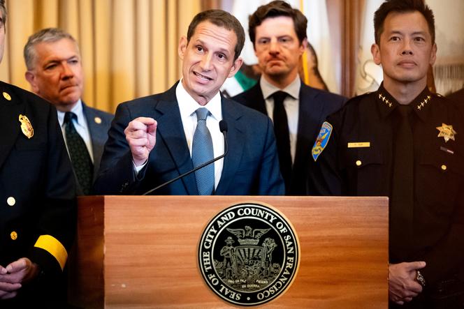 Le maire démocrate de San Francisco, Daniel Lurie, lors d’une conférence de presse, dans sa ville, le 23 octobre 2025.