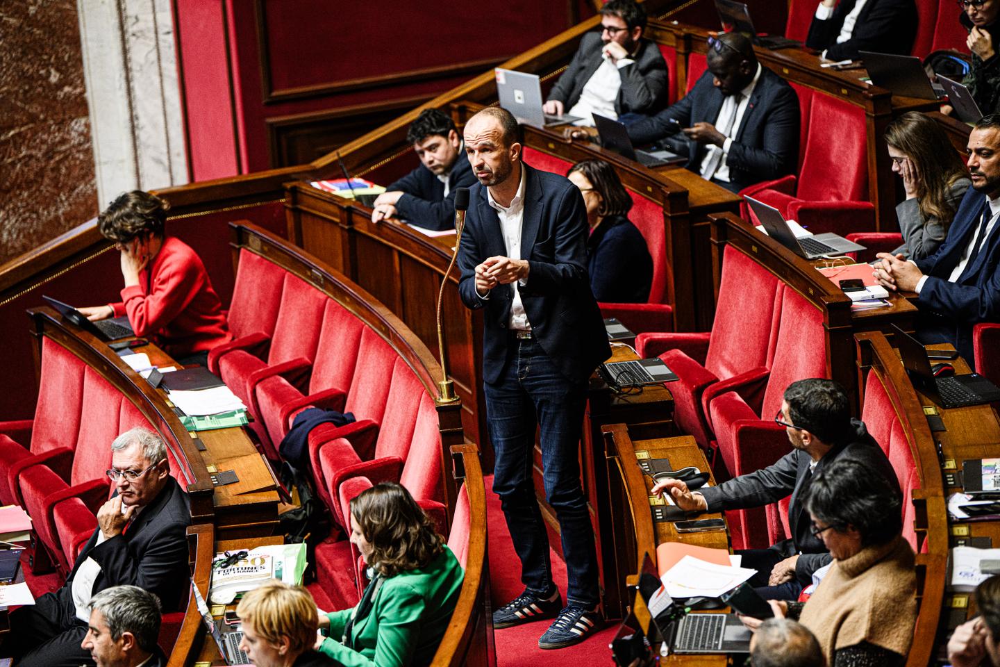 LFI et le PS règlent leurs comptes sur fond de débats budgétaires
