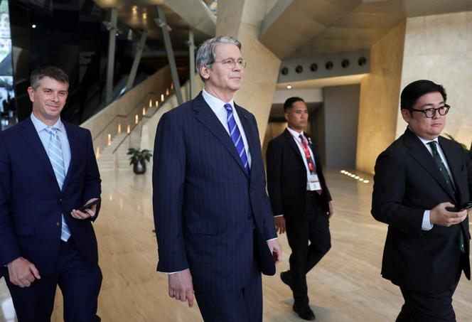 US Treasury Secretary Scott Bessent leaves after the trade talks between the United States and China, in Kuala Lumpur, Malaysia, October 26, 2025. 