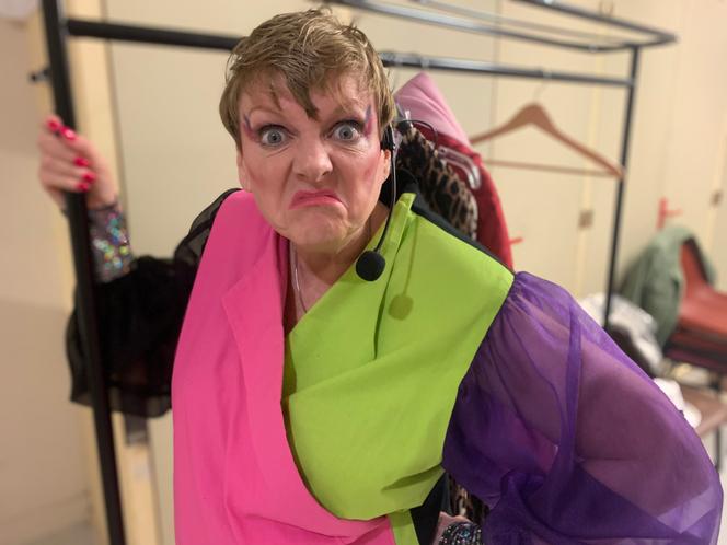 Alison Arngrim, alias Nellie Oleson, dans la loge de la salle des fêtes de Baule (Loiret), le 11 octobre 2025.