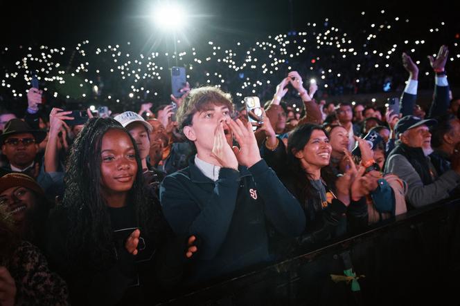 Lors d’un meeting électoral du candidat démocrate à la mairie de New York, Zohran Mamdani, au stade Forest Hills, à New York, le 26 octobre 2025. 
