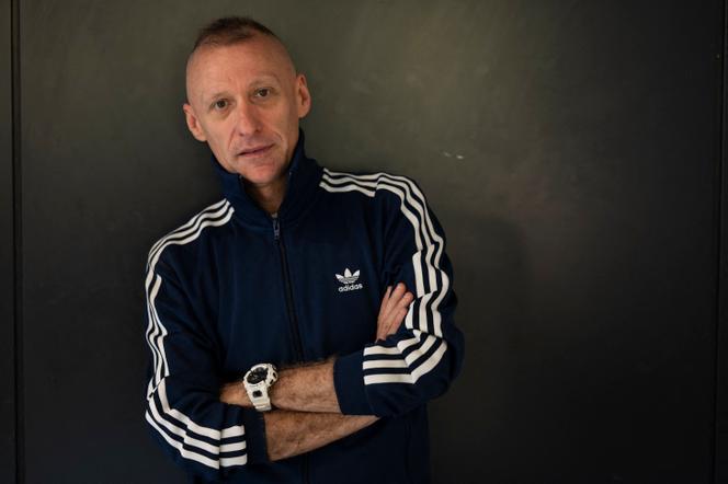 Le dramaturge et metteur en scène franco-uruguayen Sergio Blanco, à Montevideo, le 30 novembre 2023. 