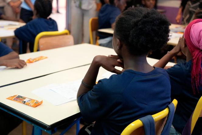 Dans une classe du collège M’Gombani, à Mamoudzou, le 18 août 2025.