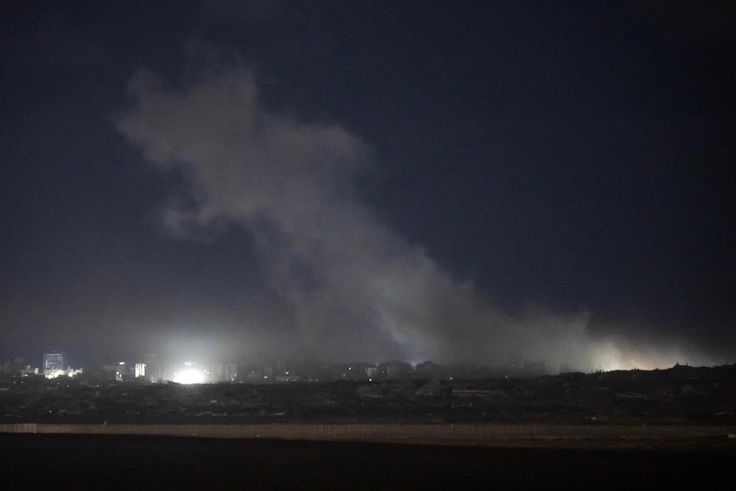 Israël bombarde la bande de Gaza fragilisant encore un peu plus l’accord de cessez-le-feu