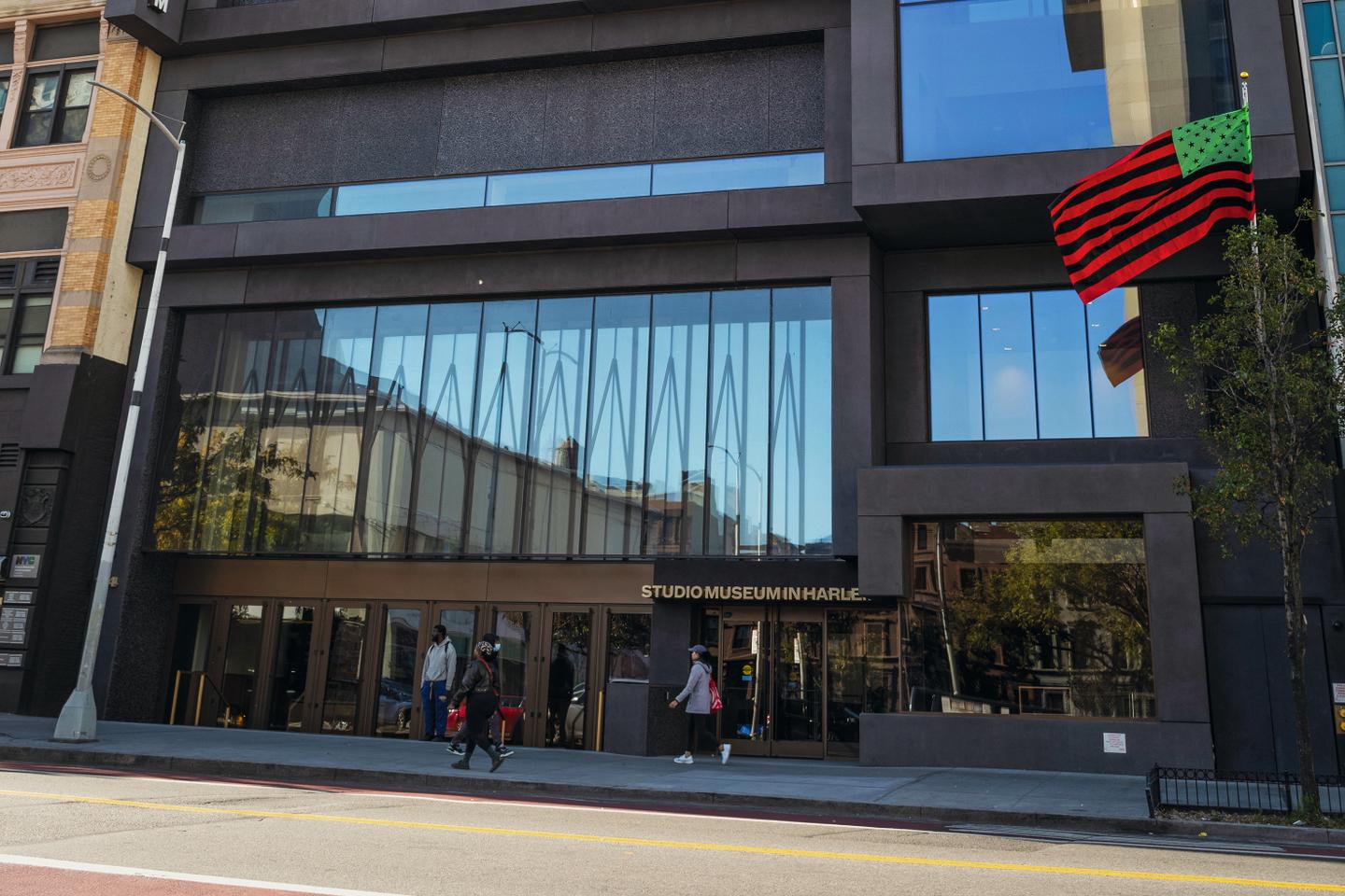 A Harlem, la réouverture symbolique du Studio Museum, qui rend visible des artistes afro-américains, dans l’Amérique trumpiste A Harlem, la réouverture symbolique du Studio Museum, qui rend visible des artistes afro-américains, dans l’Amérique trumpiste