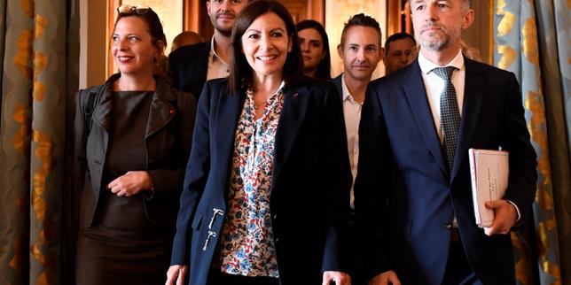 Municipales 2026 : à Paris, un départ en ordre dispersé et une bascule à droite envisageable