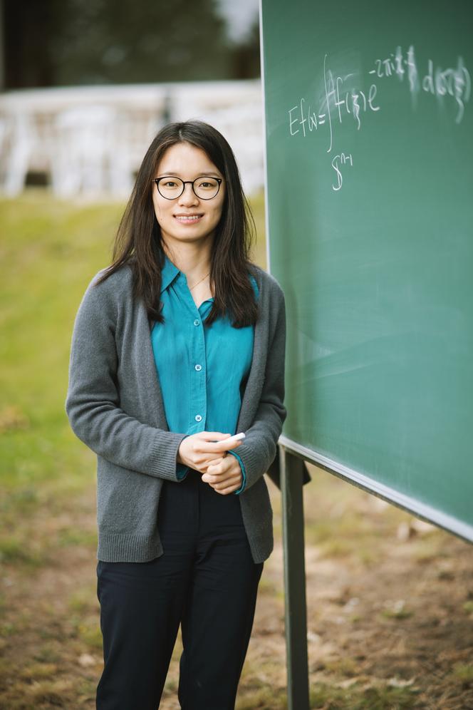 Hong Wang, à l’Institut des hautes études scientifiques, à Bures-sur-Yvette (Essonne), le 26 mai 2025.