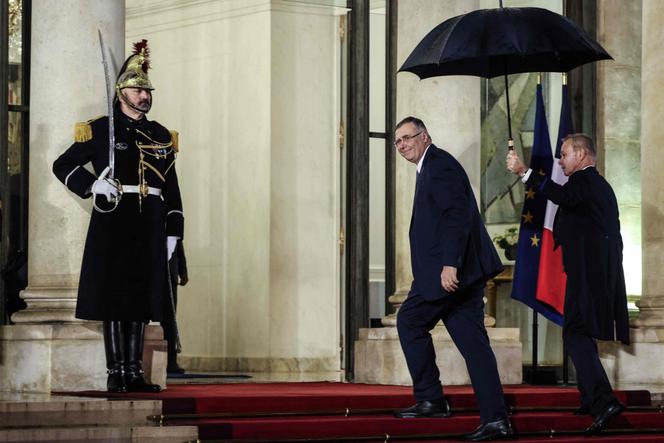 Patrick Pouyanné, le PDG de TotalEnergies, arrive à l’Elysée, le 29 octobre 2025. 