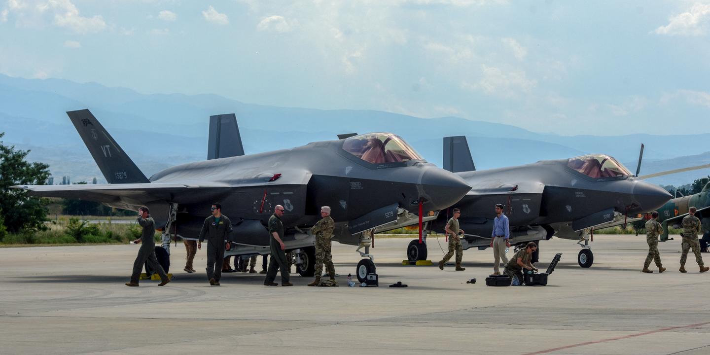 EN DIRECT, guerre en Ukraine : les Etats-Unis vont réduire leur présence militaire sur le...