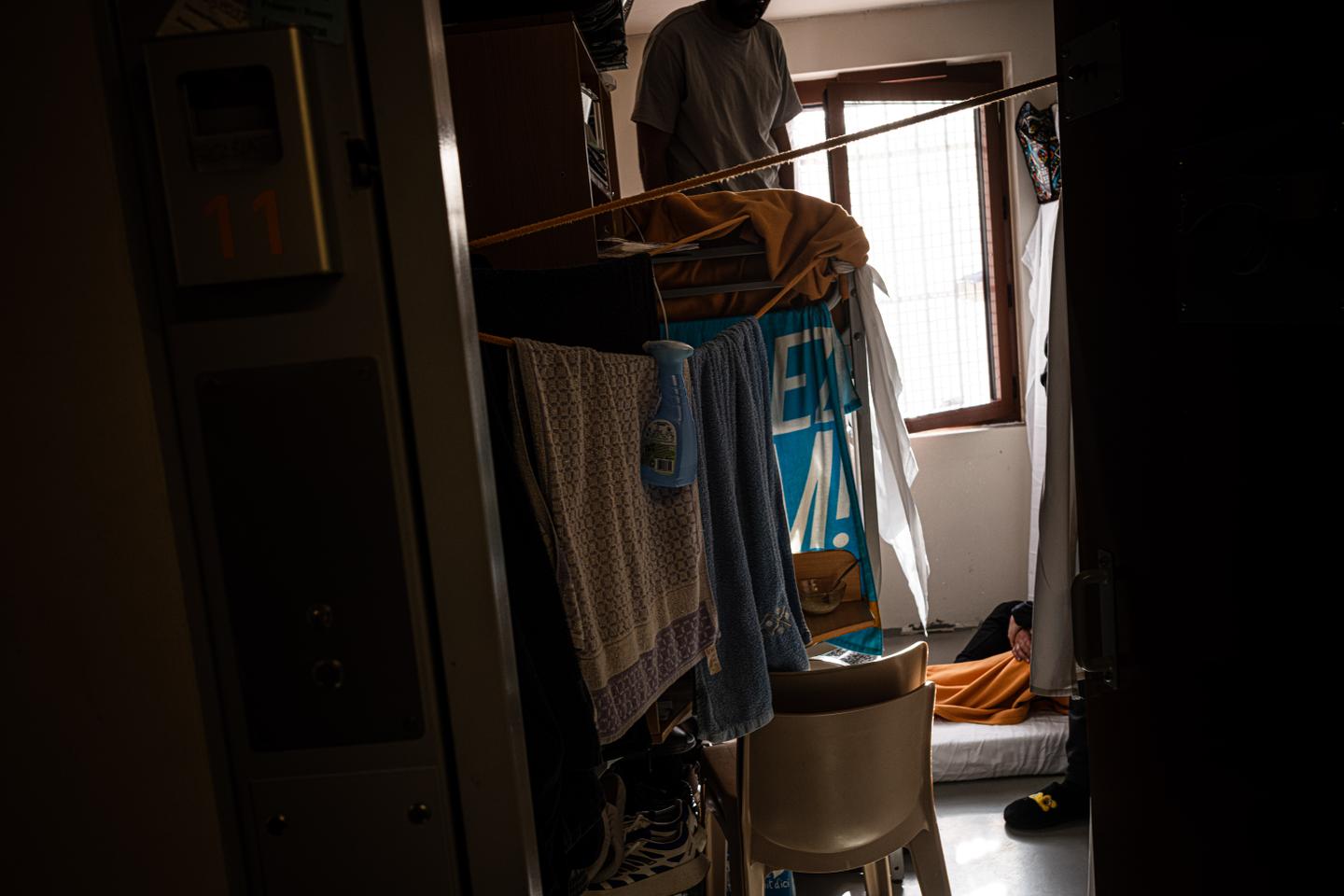 Prisons : le nombre de détenus en hausse au 1ᵉʳ novembre, la densité carcérale atteint 136 %