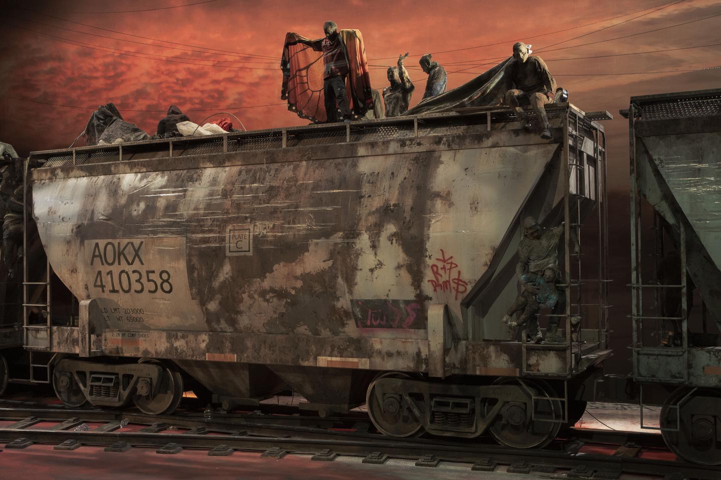 Avec « Monarques », Emmanuel Meirieu met en scène une humanité à terre