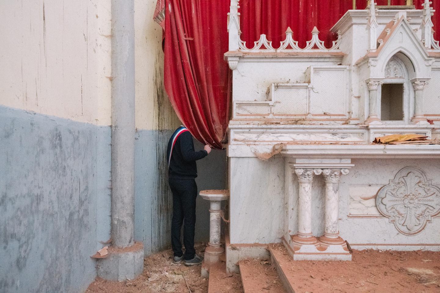 Dans le Nord, des maires de village à la rescousse de leur clocher