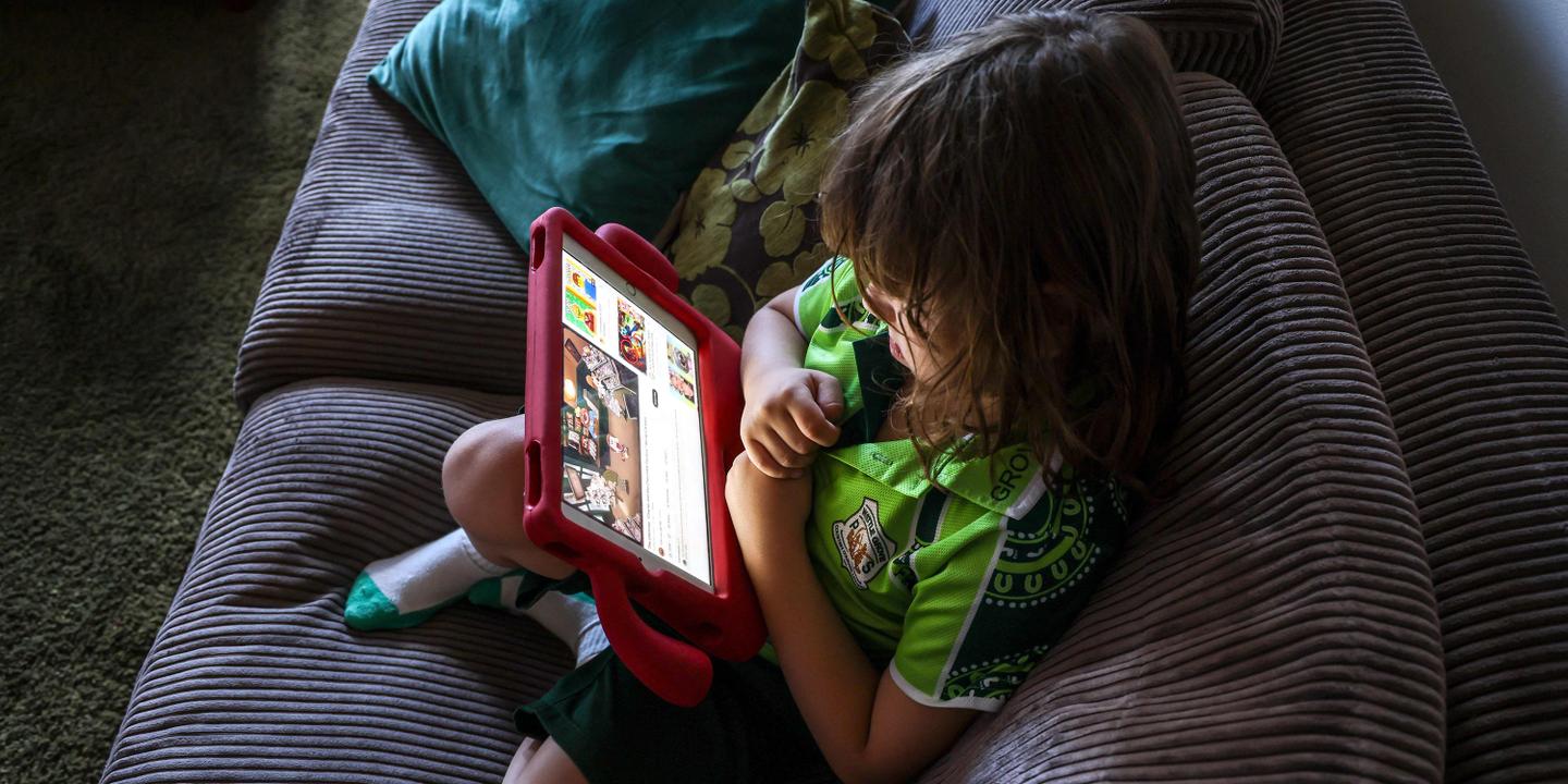 En Australie, Meta devance de quelques jours la loi interdisant les réseaux sociaux aux moins de 16 ans