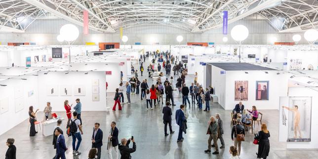 La foire Artissima de Turin sous le signe de la découverte et de l’expérimentation