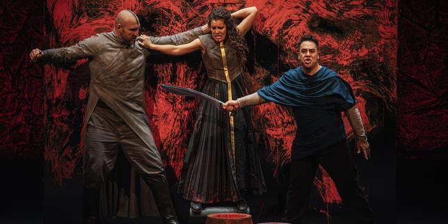 A l’Opéra-Comique, une « Iphigénie en Tauride » de Wajdi Mouawad sous le signe du sang et du sacrifice