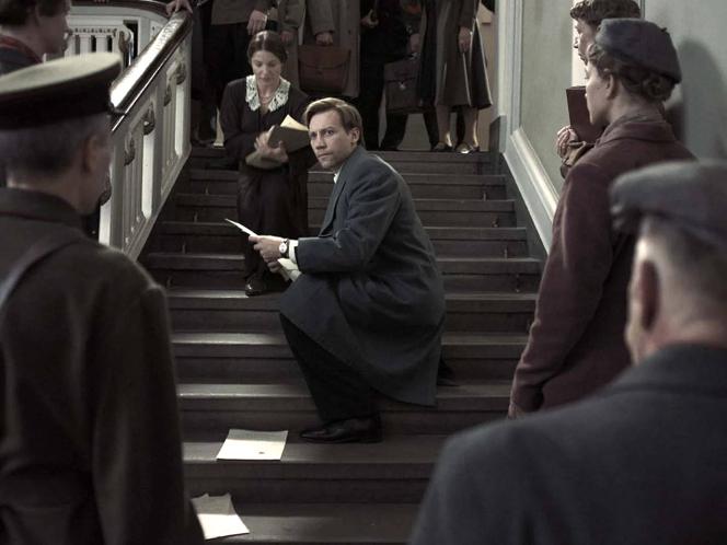 Alexandre Kouznetsov dans le film « Deux procureurs ». 