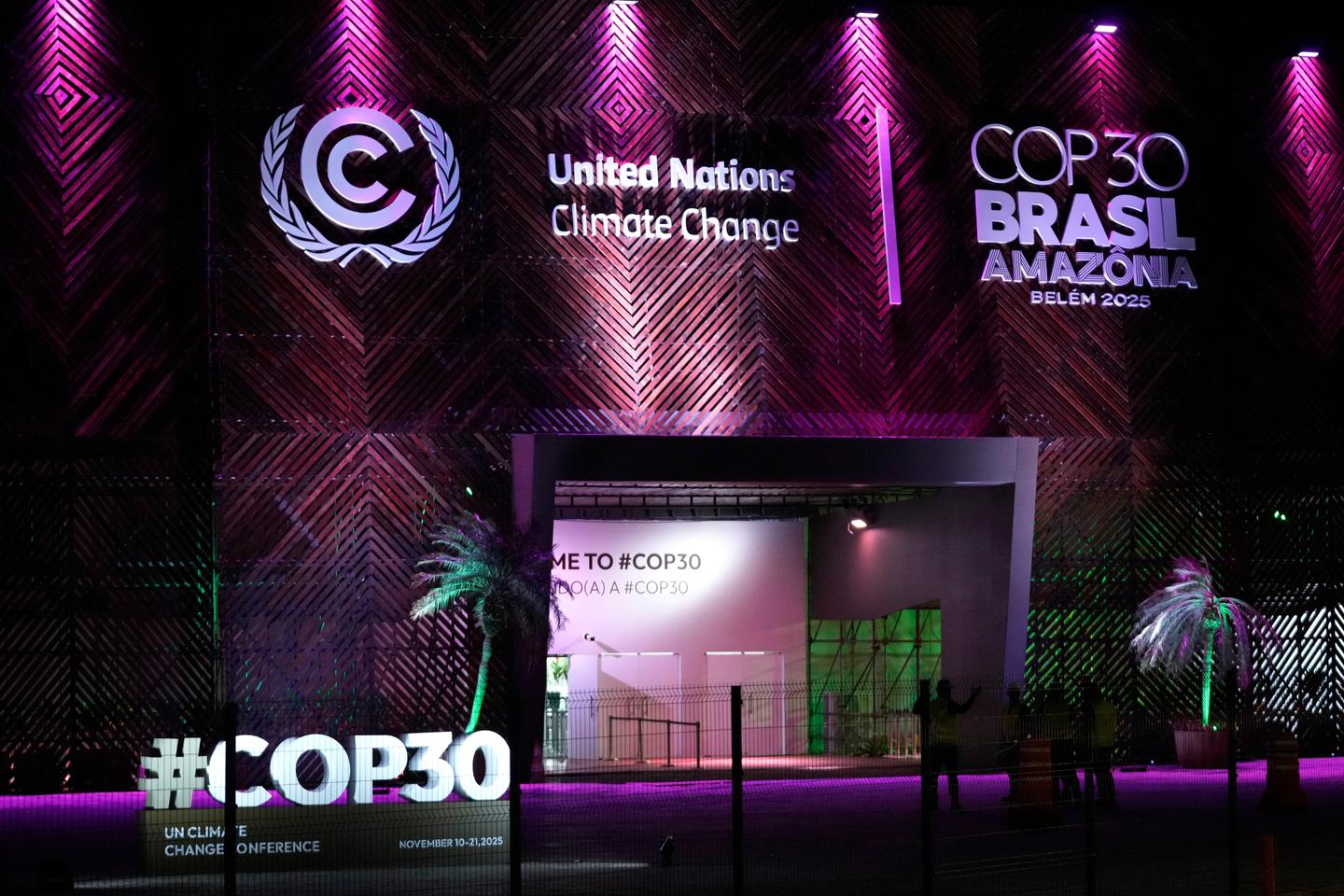 La lutte contre le réchauffement climatique s’éloigne dangereusement des objectifs à atteindre, alerte l’ONU La lutte contre le réchauffement climatique s’éloigne dangereusement des objectifs à atteindre, alerte l’ONU