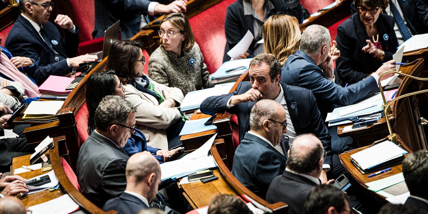 EN DIRECT, budget 2026 : la suspension de la réforme des retraites sera examinée le 12 novembre, au plus tôt EN DIRECT, budget 2026 : la suspension de la réforme des retraites sera examinée le 12 novembre, au plus tôt