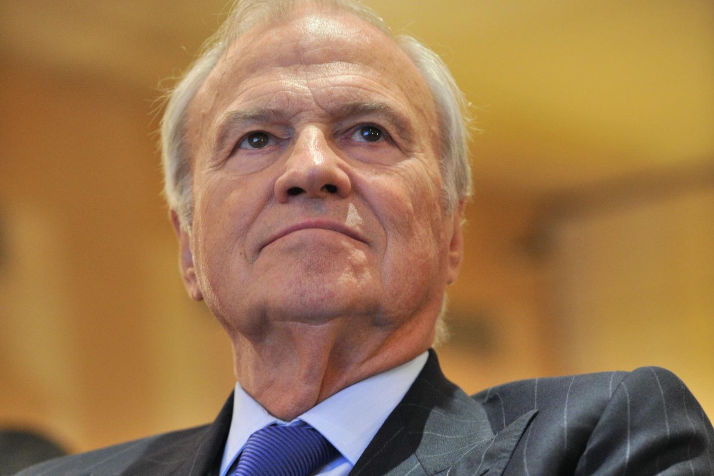 Claude Bébéar, figure du capitalisme français et fondateur de l’assureur Axa, est mort Claude Bébéar, figure du capitalisme français et fondateur de l’assureur Axa, est mort