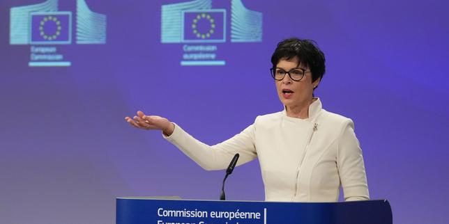 En Turquie, la restriction des droits dans le pays l’éloigne d’une intégration à l’UE, selon la commissaire à l’élargissement