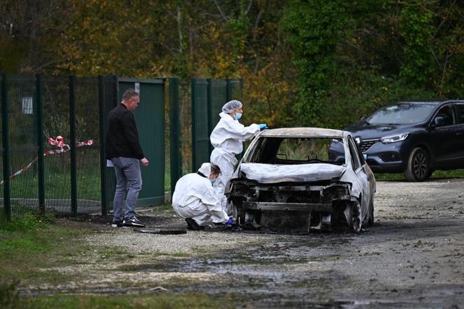 Le véhicule ayant percuté les passants sur l’île d’Oléron, à Dolus-d’Oléron (Charente-Maritime), le 5 novembre 2025.