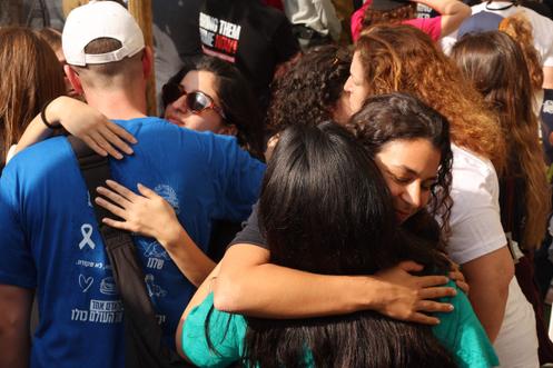 На кладбище Кирьят-Шауль в Тель-Авиве, 7 ноября 2025 года.