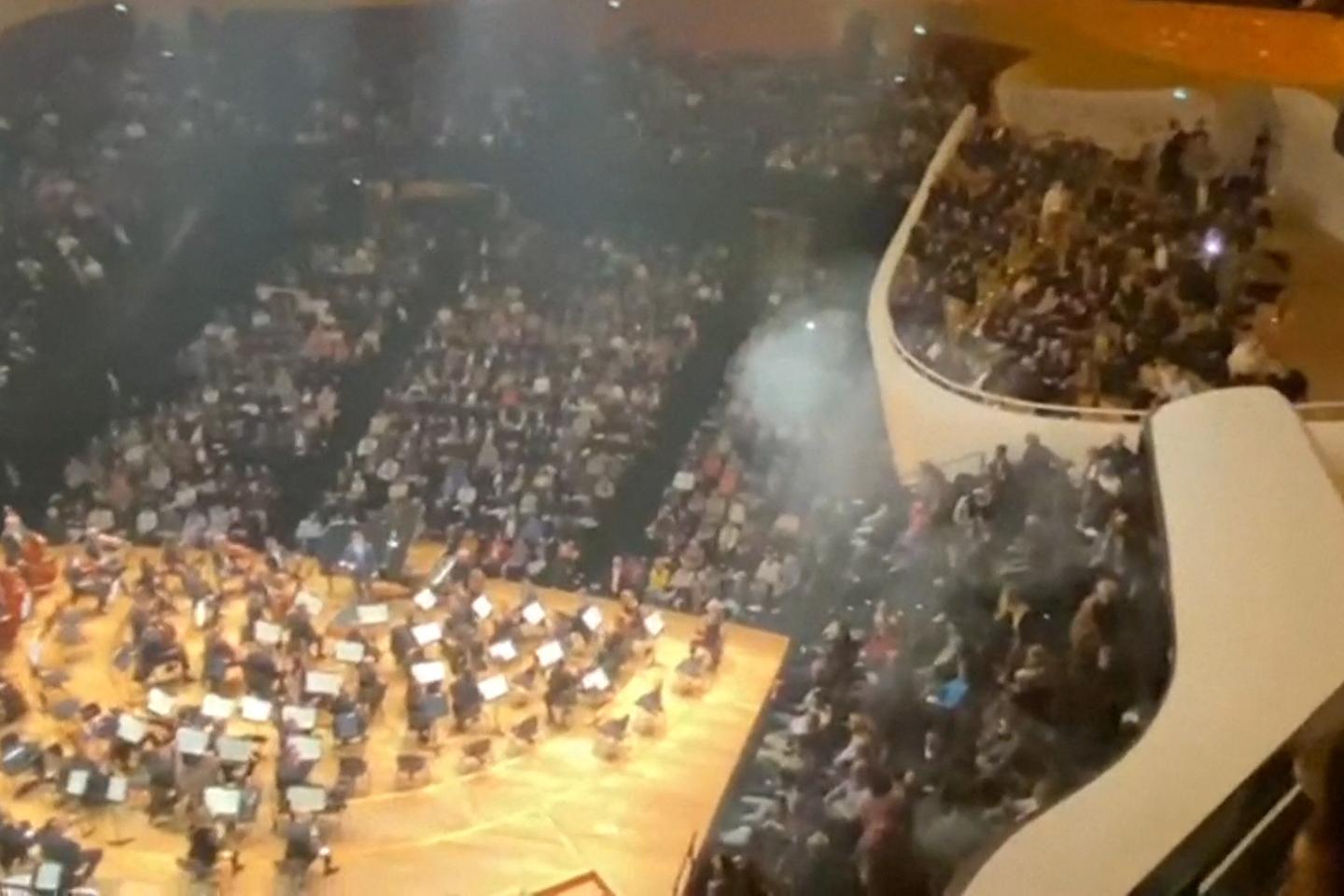 Four charged over protest of Israeli orchestra concert in France
