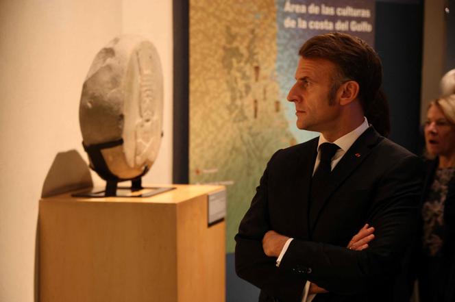 Emmanuel Macron en visite au Musée national d’anthropologie à Mexico, le 7 novembre 2025.