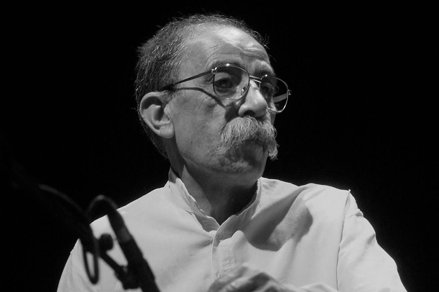 Djamchid Chemirani, percussionniste et maître du zarb persan, est mort Djamchid Chemirani, percussionniste et maître du zarb persan, est mort