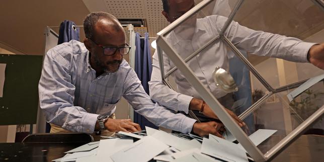 Elezioni Municipali 2026 a La Réunion: La Sfida della Vecchia Destra contro l'Estrema Destra