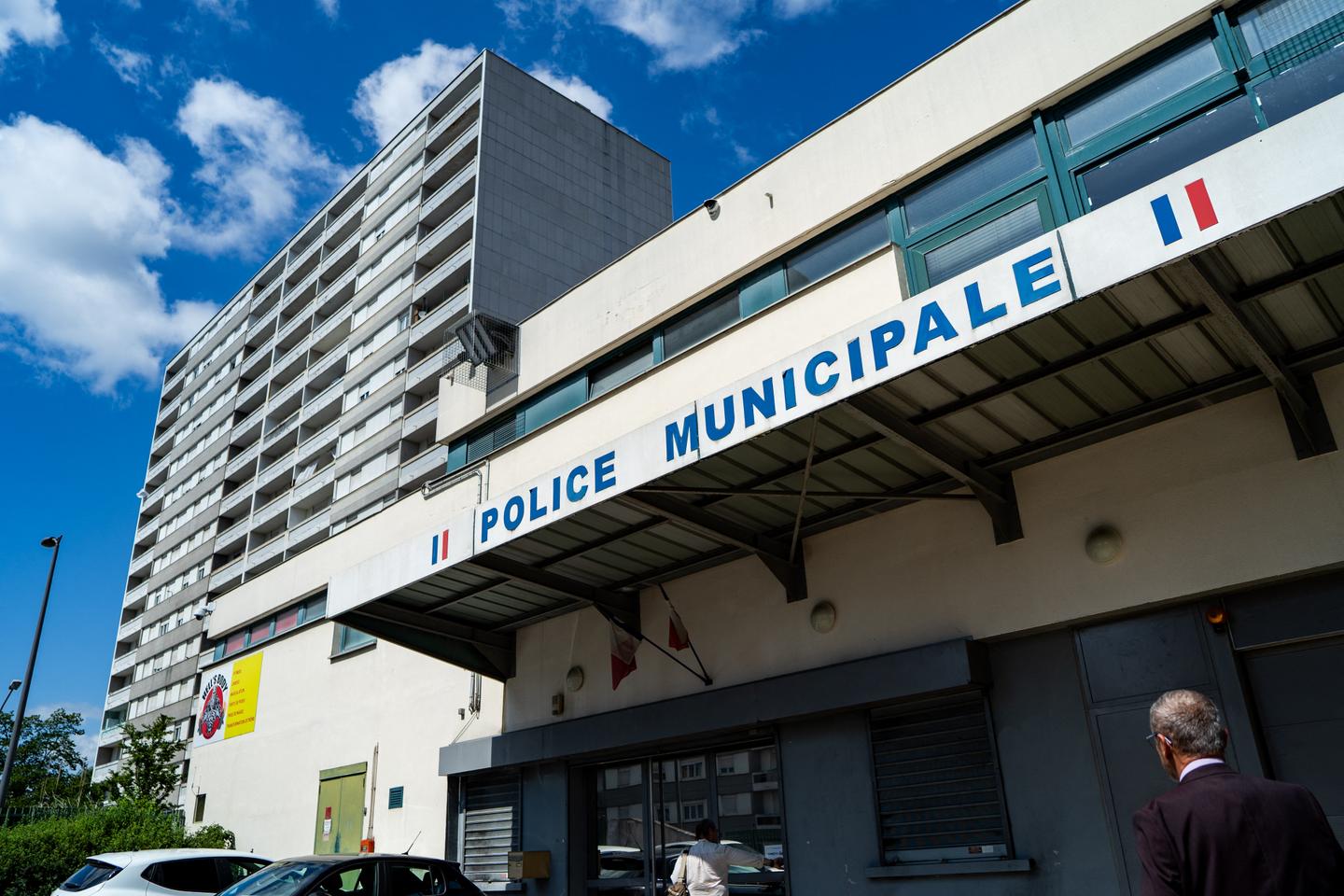 Ouverture d’une enquête à la suite d’un incendie près de Lyon, en marge du tournage d’un clip Ouverture d’une enquête à la suite d’un incendie près de Lyon, en marge du tournage d’un clip