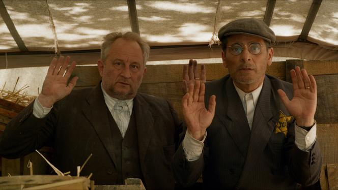 Benoît Poelvoorde (Jean Chevalin/Jacob) et Pascal Elbé (Sam Goldstein) dans « La Bonne Etoile », de Pascal Elbé.