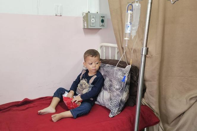 Ryad Al-Hams, 2 years old, suffers from a spinal cord tumor, at Nasser Hospital in Gaza, November 4, 2025. He is waiting for medical evacuation.