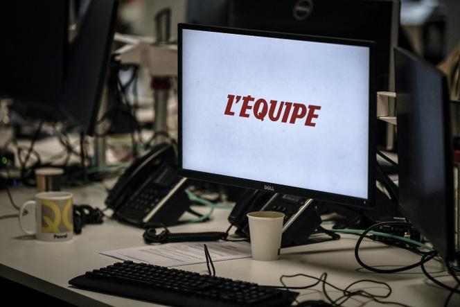 Au siège de la rédaction du quotidien sportif et de la chaîne de télévision « L’Equipe », à Boulogne-Billancourt (Hauts-de-Seine), le 1ᵉʳ décembre 2022.