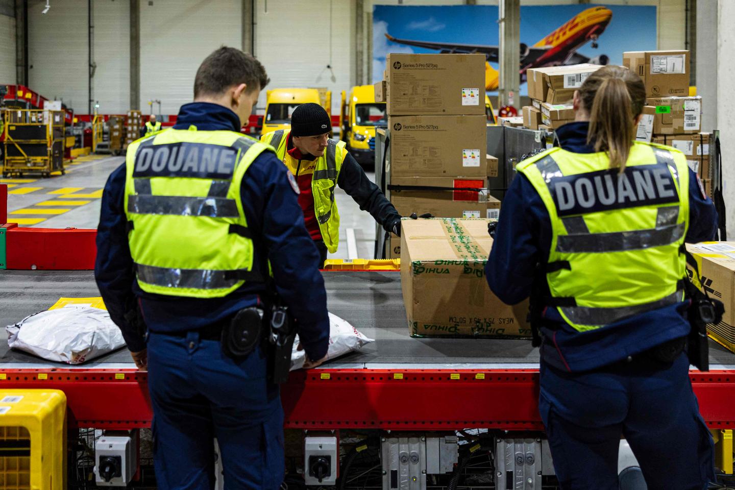 Vente de produits illégaux : outre Shein, les plateformes AliExpress, Temu, Wish, eBay et Joom signalés à la justice par le gouvernement